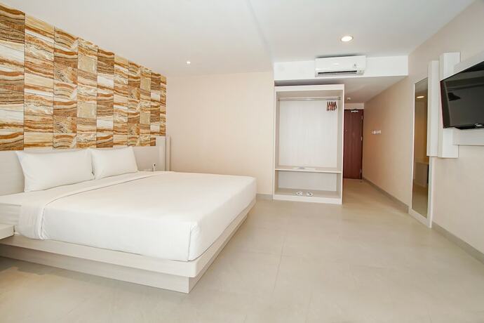 Imagen de la habitación del Hotel Dafam Resort Belitung. Foto 18