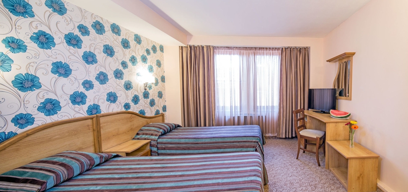 Imagen de la habitación del Hotel Dafi. Foto 7