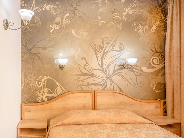 Imagen de la habitación del Hotel Dafi. Foto 13