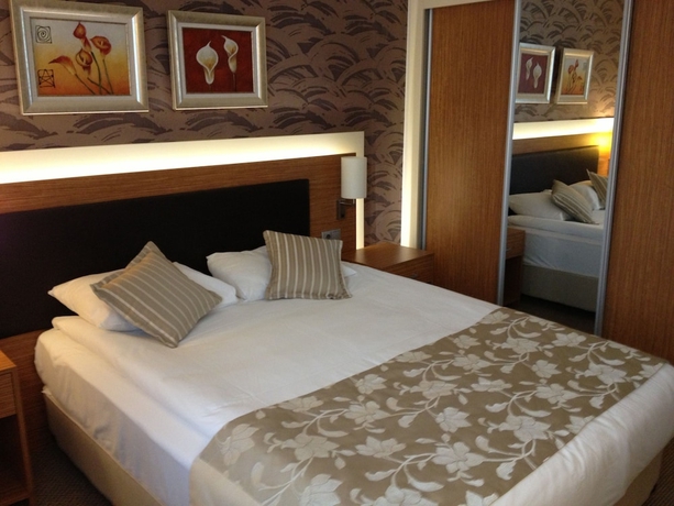 Imagen de la habitación del Hotel Dafne. Foto 2