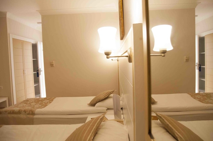 Imagen de la habitación del Hotel Dafne. Foto 9