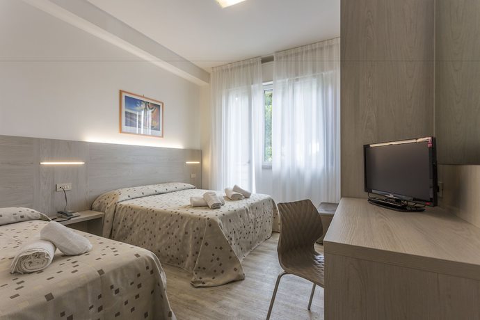Imagen de la habitación del Hotel Dafne, Lido di Savio. Foto 3