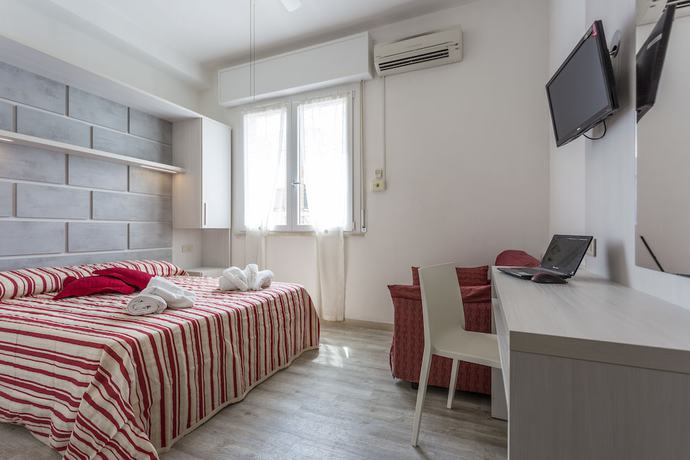 Imagen de la habitación del Hotel Dafne, Lido di Savio. Foto 9