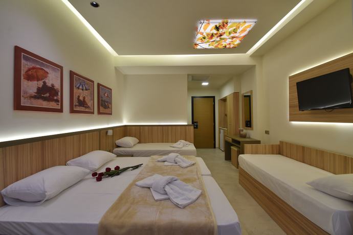 Imagen de la habitación del Hotel Dafni Plus. Foto 7