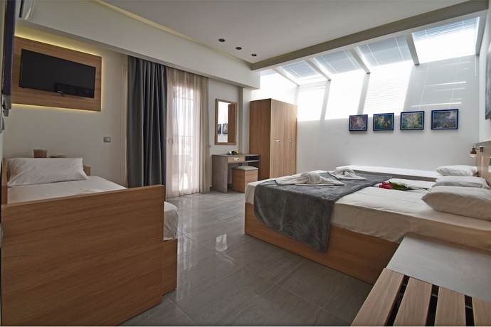 Imagen de la habitación del Hotel Dafni Plus. Foto 10