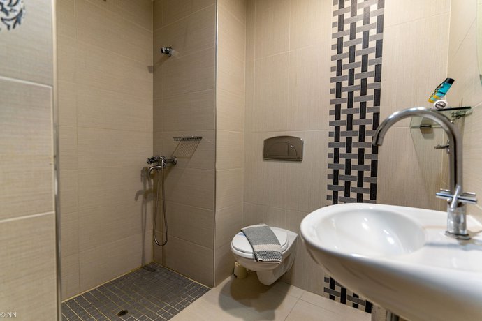 Imagen de la habitación del Hotel Dafni Plus. Foto 16