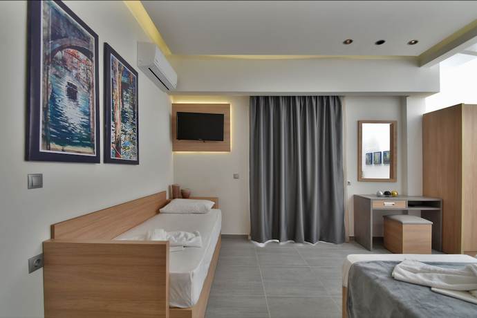 Imagen de la habitación del Hotel Dafni Plus. Foto 18