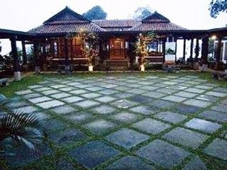 Imagen general del Hotel Dago Highland Resort. Foto 1