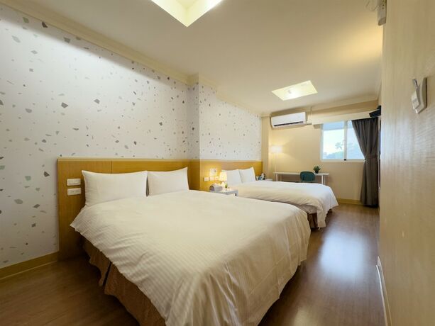 Imagen de la habitación del Hotel Dah Sing. Foto 16