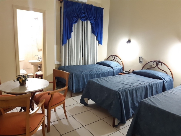 Imagen de la habitación del Hotel Daher Center. Foto 6