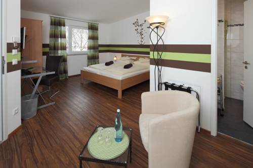 Imagen de la habitación del Hotel Dah-inn. Foto 2