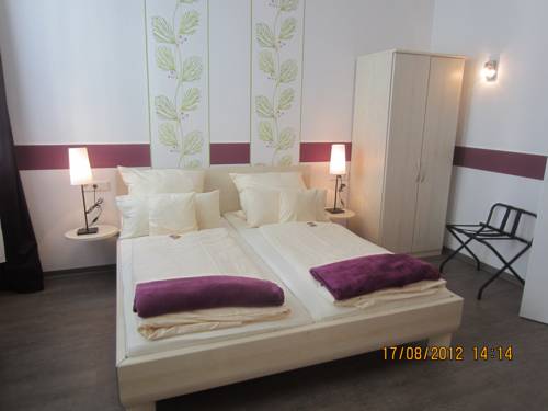 Imagen de la habitación del Hotel Dah-inn. Foto 4