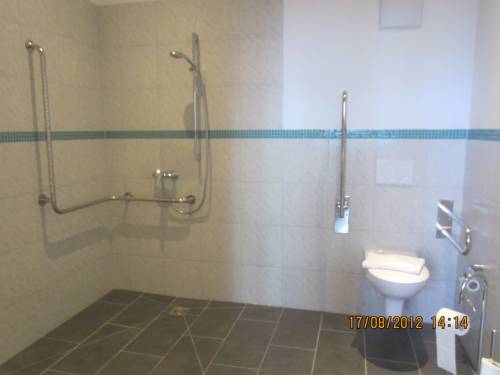 Imagen de la habitación del Hotel Dah-inn. Foto 9