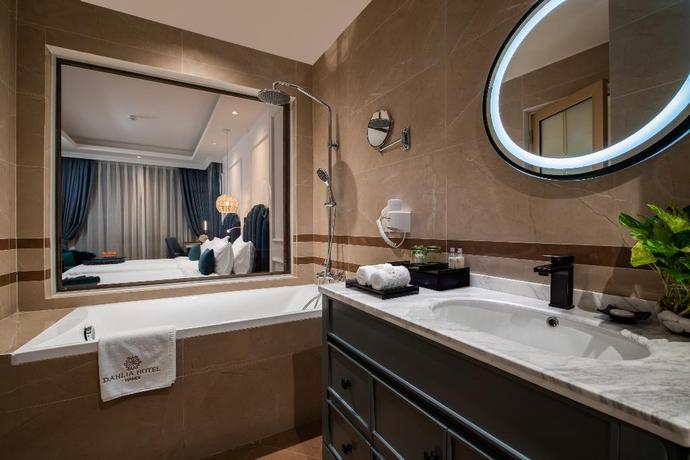 Imagen de la habitación del Hotel Dahlia Hanoi. Foto 17