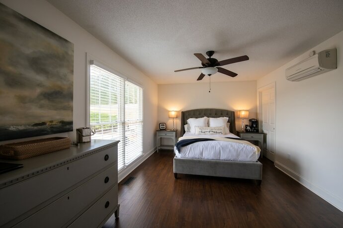 Imagen de la habitación del Hotel Dahlonega Resort and Vineyard. Foto 17
