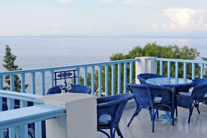 Imagen de los exteriores del Hotel Daidalos. Foto 12