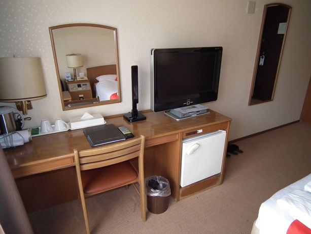 Imagen de la habitación del Hotel Daiichi Grand Kobe Sannomiya. Foto 4