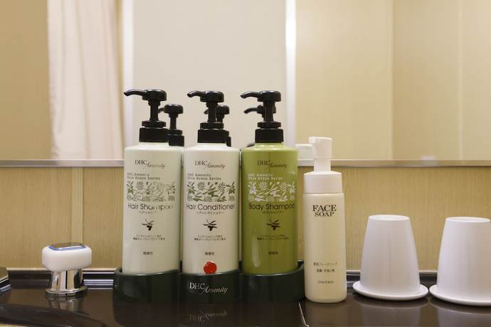 Imagen de la habitación del Hotel Daiichi Grand Kobe Sannomiya. Foto 10