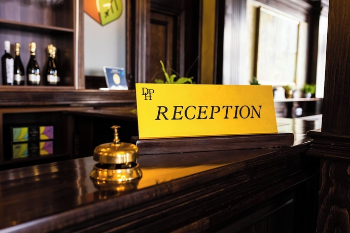 Imagen de los interiores del Hotel Daily Plaza. Foto 19