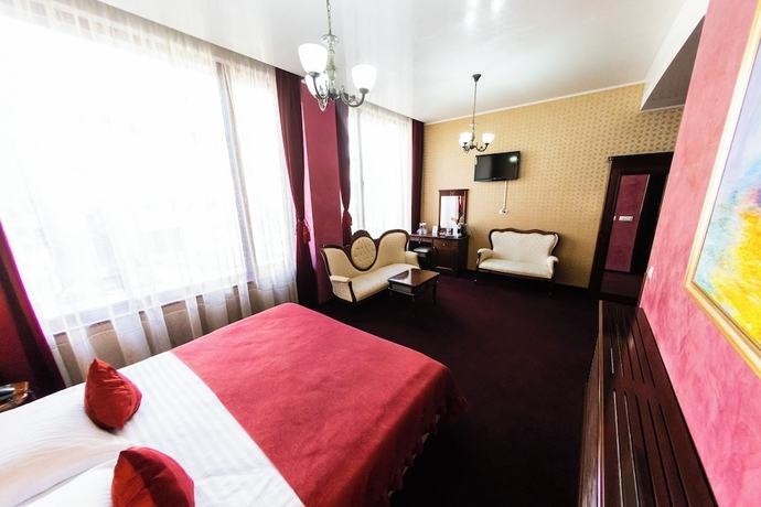 Imagen de la habitación del Hotel Daily Plaza. Foto 10