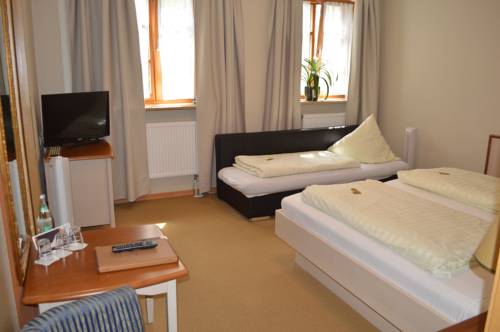 Imagen de la habitación del Hotel Daimerwirt. Foto 2