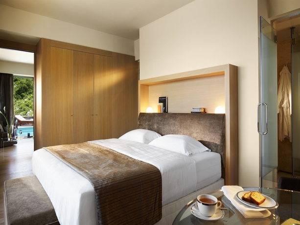 Imagen de la habitación del Hotel Daios Cove. Foto 8