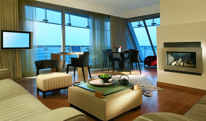 Imagen de la habitación del Hotel Daios Luxury Living. Foto 7