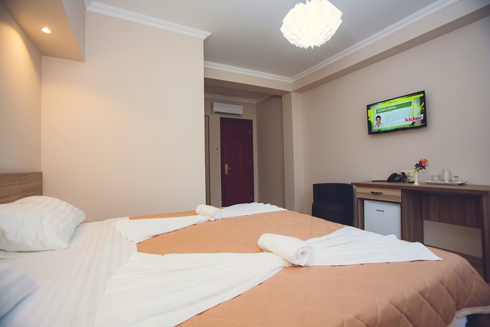 Imagen de la habitación del Hotel Daisi-sunset. Foto 8