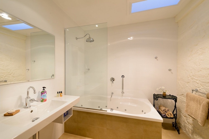 Imagen de la habitación del Hotel Daisy Bank Cottages. Foto 12