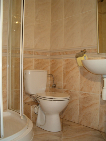 Imagen de la habitación del Hotel Daisy Budget. Foto 7