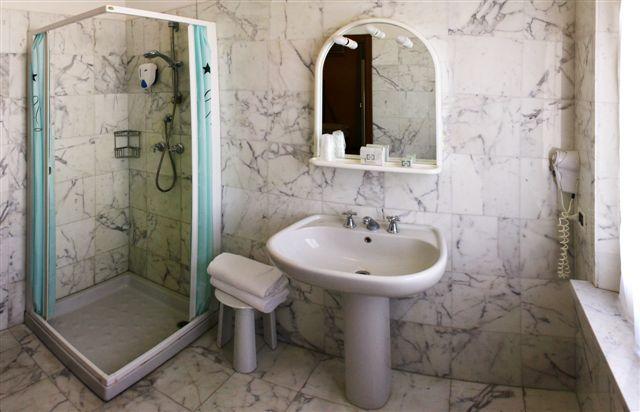 Imagen general del Hotel Daisy. Foto 6