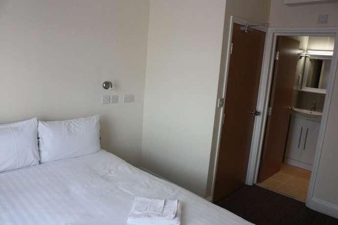 Imagen de la habitación del Hotel Daisy Kings Cross. Foto 13