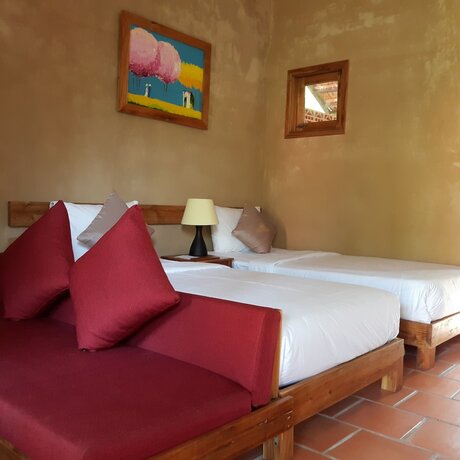 Imagen de la habitación del Hotel Daisy Resort. Foto 17