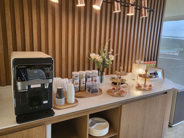 Imagen del bar/restaurante del Hotel Daisy, Samseongli. Foto 4