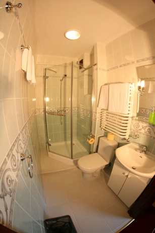 Imagen de la habitación del Hotel Daisy Superior. Foto 7