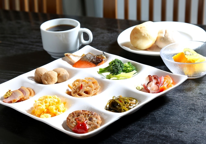 Imagen del bar/restaurante del Hotel Daiwa Roynet Hachinohe. Foto 3