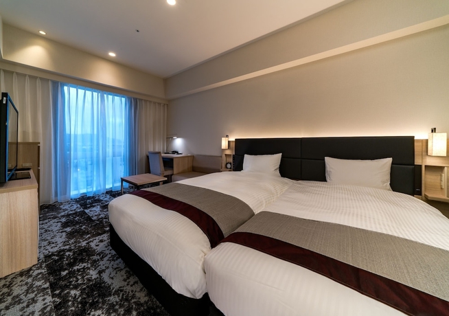 Imagen de la habitación del Hotel Daiwa Roynet Himeji. Foto 12