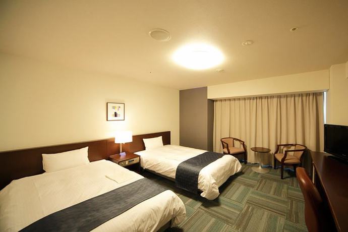 Imagen de la habitación del Hotel Daiwa Roynet Hotel Wakayama Castle. Foto 8