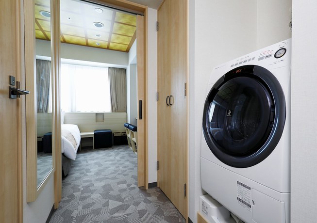 Imagen de la habitación del Hotel Daiwa Roynet Kanazawa Miyabi. Foto 13