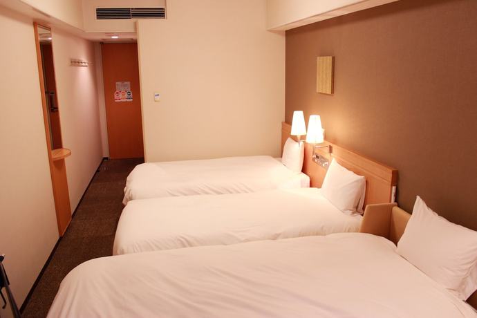 Imagen de la habitación del Hotel Daiwa Roynet Nagoya Shinkansenguchi. Foto 11