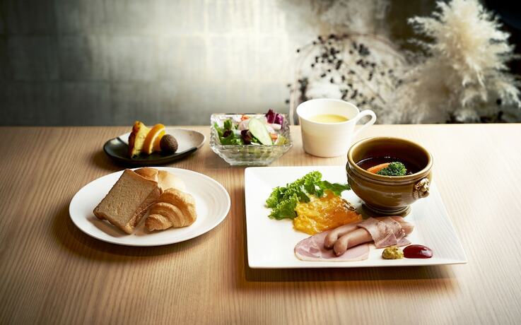 Imagen del bar/restaurante del Hotel Daiwa Roynet Yamagata-ekimae. Foto 8