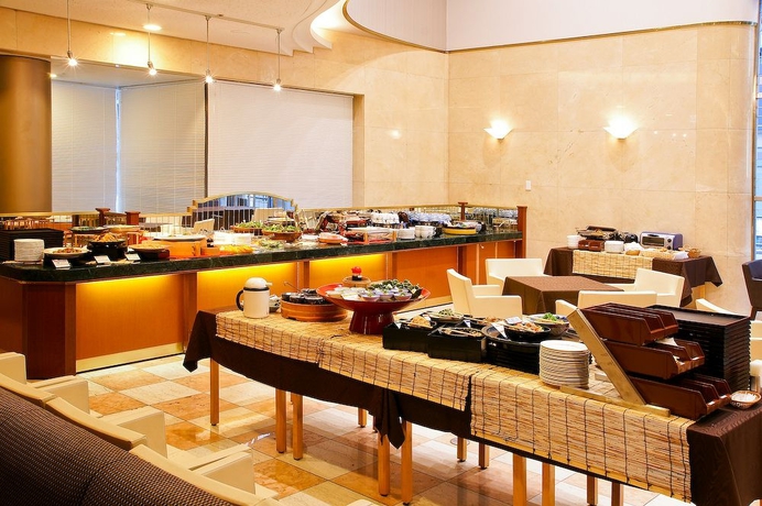 Imagen del bar/restaurante del Hotel Daiwa Roynet Yotsubashi. Foto 3