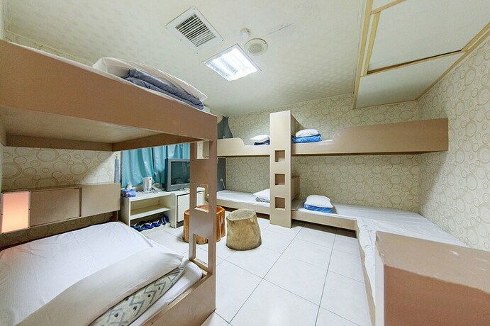 Imagen de la habitación del Hotel Dajenshan Hotel. Foto 14