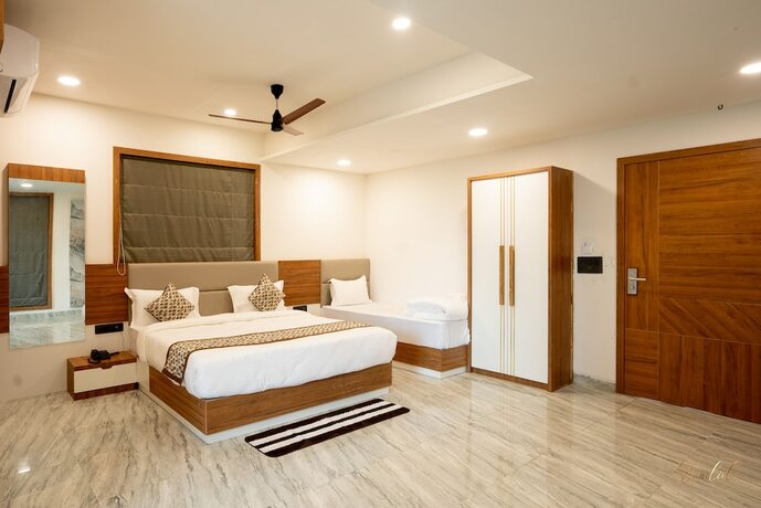 Imagen general del Hotel Daksh Eden Greenz -a Luxury Resort. Foto 2