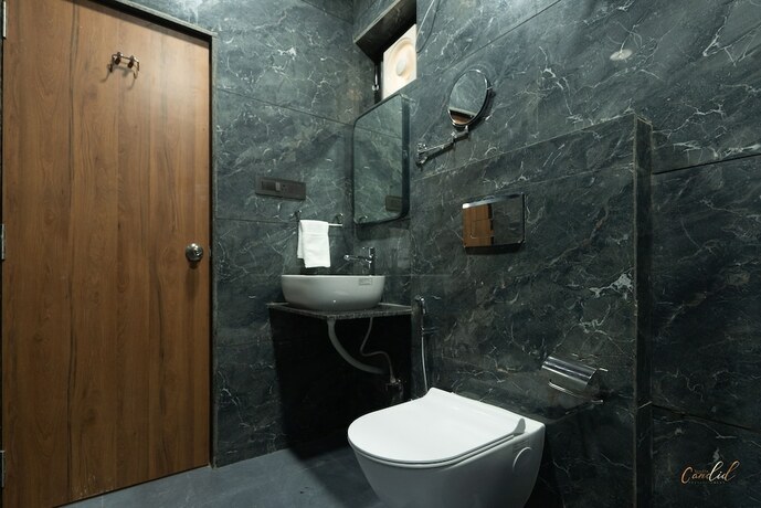 Imagen general del Hotel Daksh Eden Greenz -a Luxury Resort. Foto 13