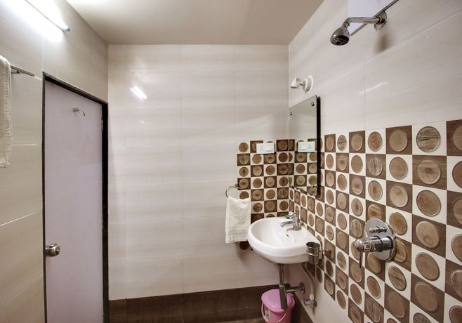 Imagen de la habitación del Hotel Daksh. Foto 8