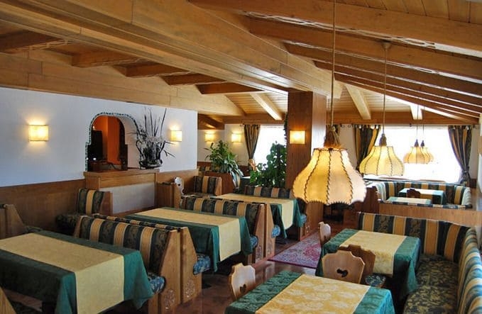 Imagen del bar/restaurante del Hotel Dal Bon. Foto 10