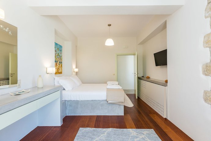 Imagen de la habitación del Hotel Dalabelos Estate. Foto 8