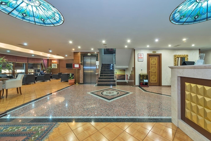 Imagen de los interiores del Hotel Dalan. Foto 16