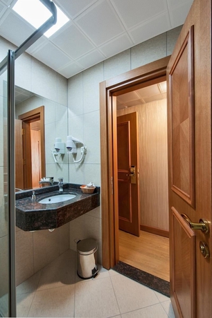 Imagen de la habitación del Hotel Dalan. Foto 15